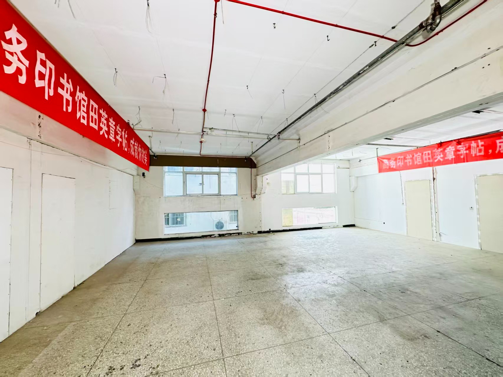 吉安北街建议再强化“人工智能算力中心、AI应用孵化、数字经济示范园”等产业概念，会更符合产业园招商语言_COPY
